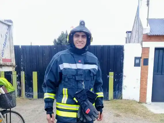 Juan Luna (Bombero que salvó a una bebé): “Agradecido a Dios por poder colaborar”