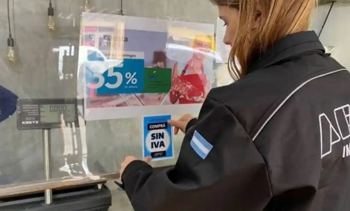 Compre sin IVA: usuarios denuncian a bancos privados por anular reintegros