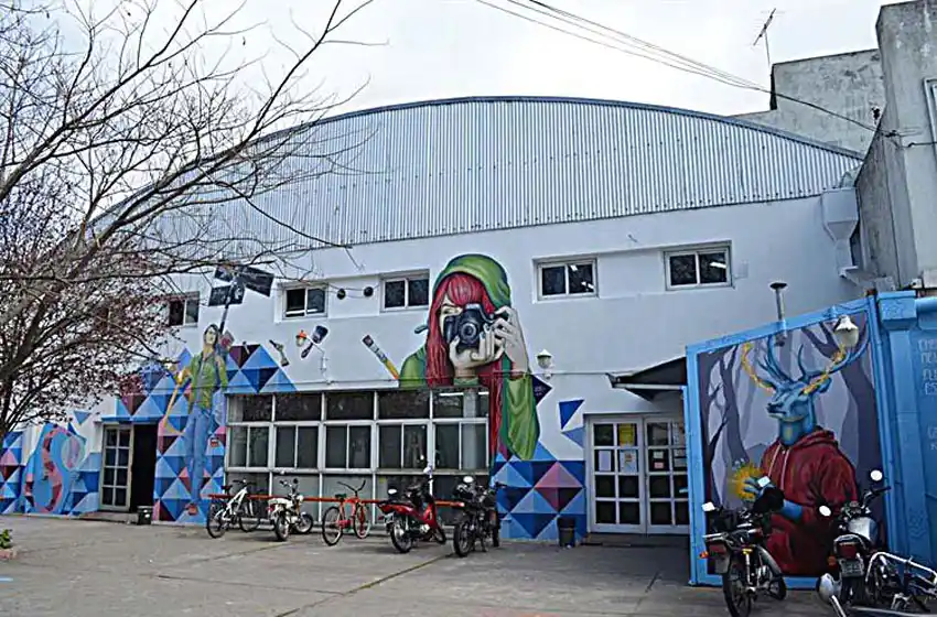 "La escuela Martín Malharro es un desastre, ni siquiera hay agua"