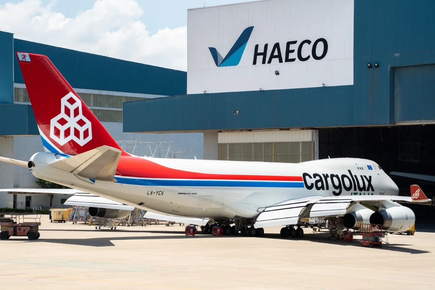 La operadora de 747 más grande del mundo amplía contrato de mantenimiento con HAECO