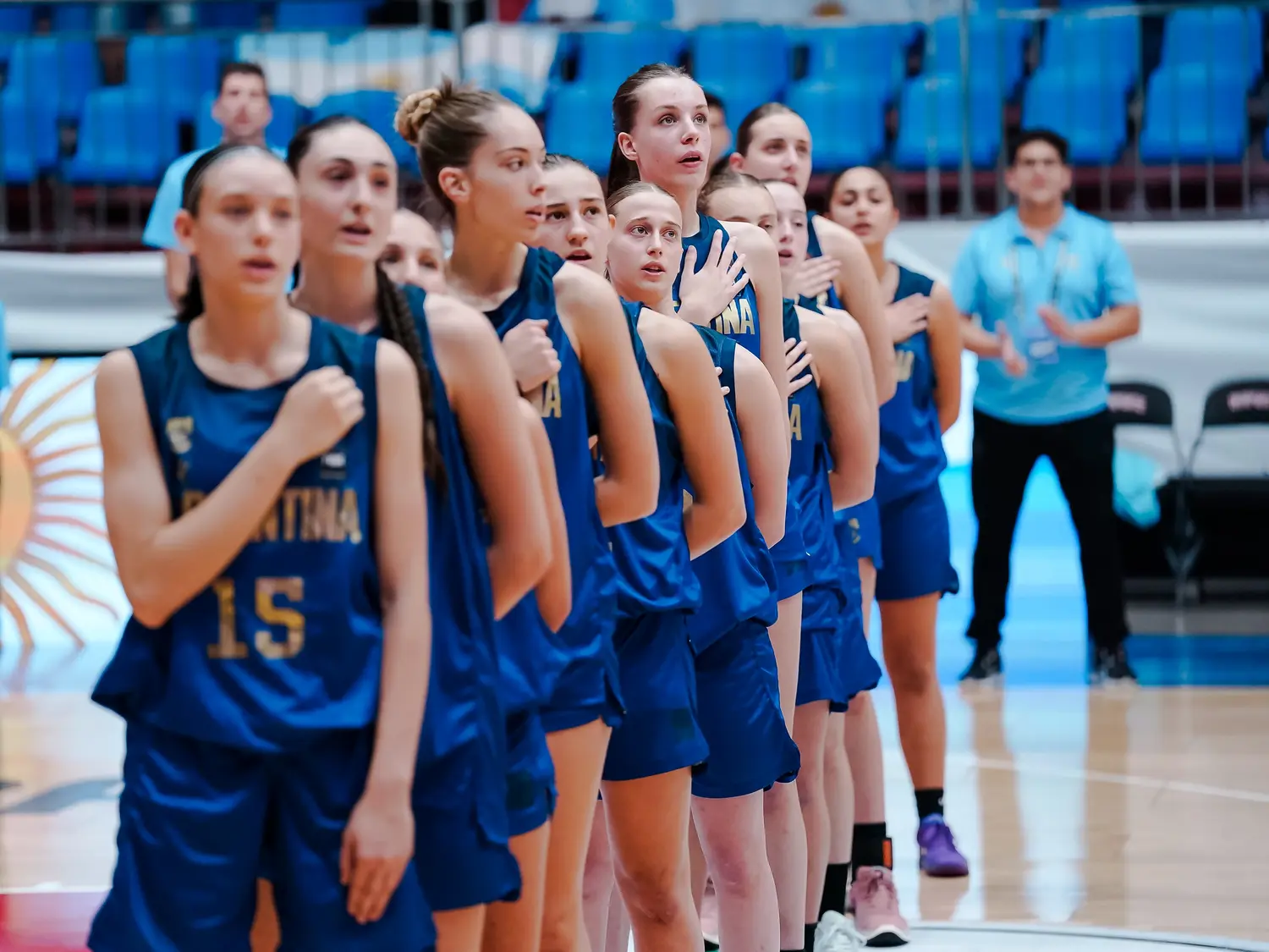 Argentina se medirá el viernes con Colombia por cuartos de final.Foto:FIBA