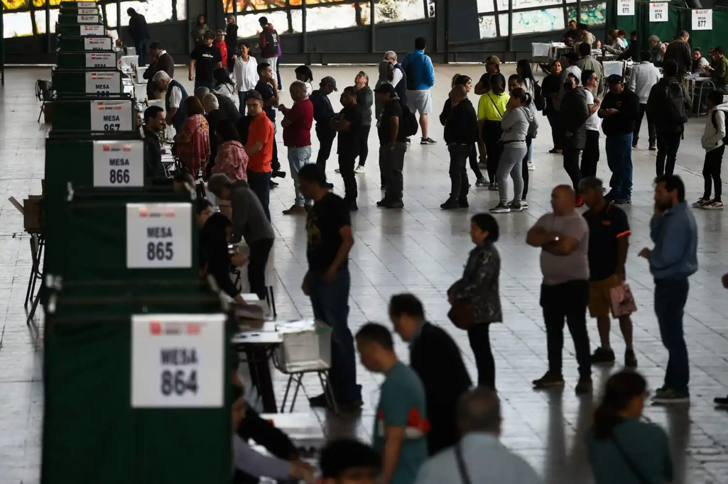 Chile se manifiesta en un plebiscito por el futuro de su Constitución