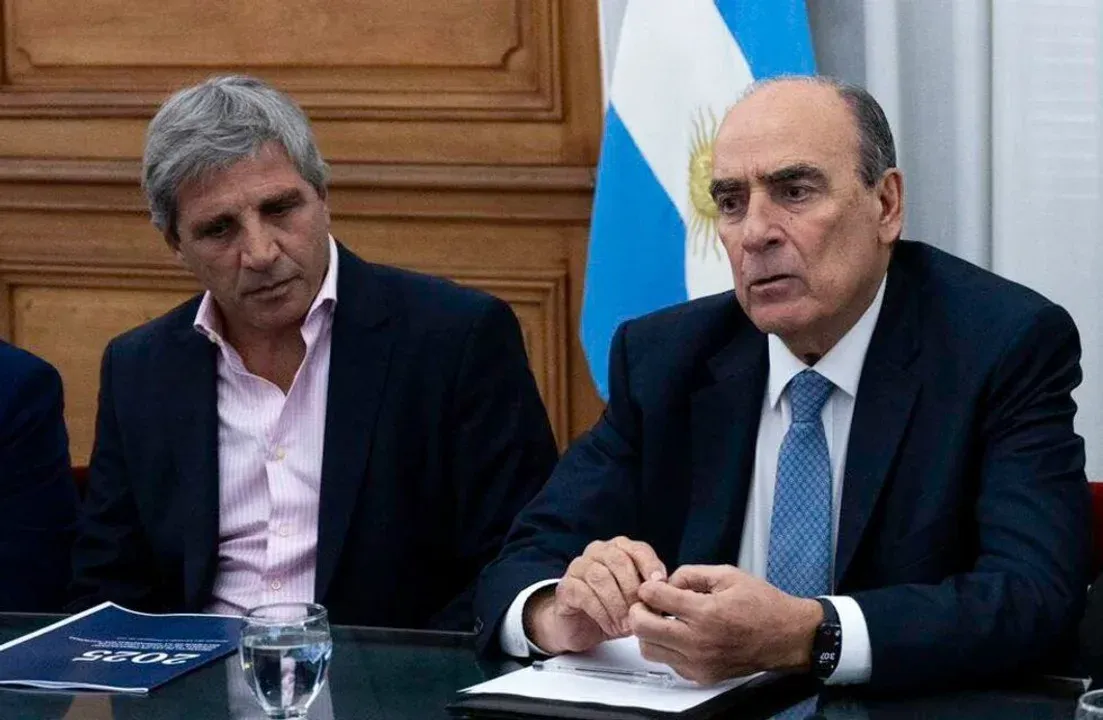 Sin pasar por el Congreso, el gobierno oficializó la prórroga del Presupuesto Nacional
