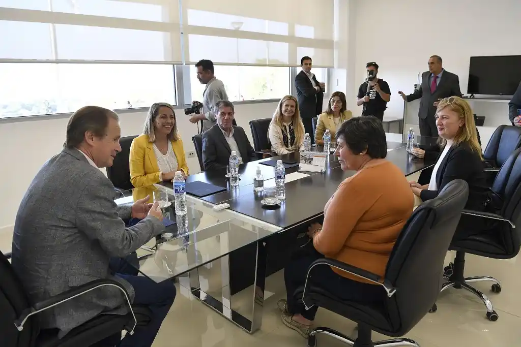 Empresarias se reunieron con Bordet y valoraron el apoyo a los emprendimientos liderados por mujeres