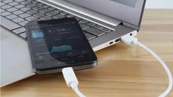 Cuatro alternativas para cargar el celular durante un corte de luz