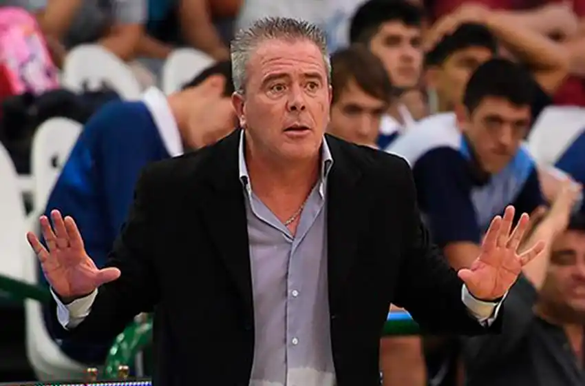 Goes, del DT marplatense Narvarte, alcanza su victoria 14 en fila en básquetbol de Uruguay