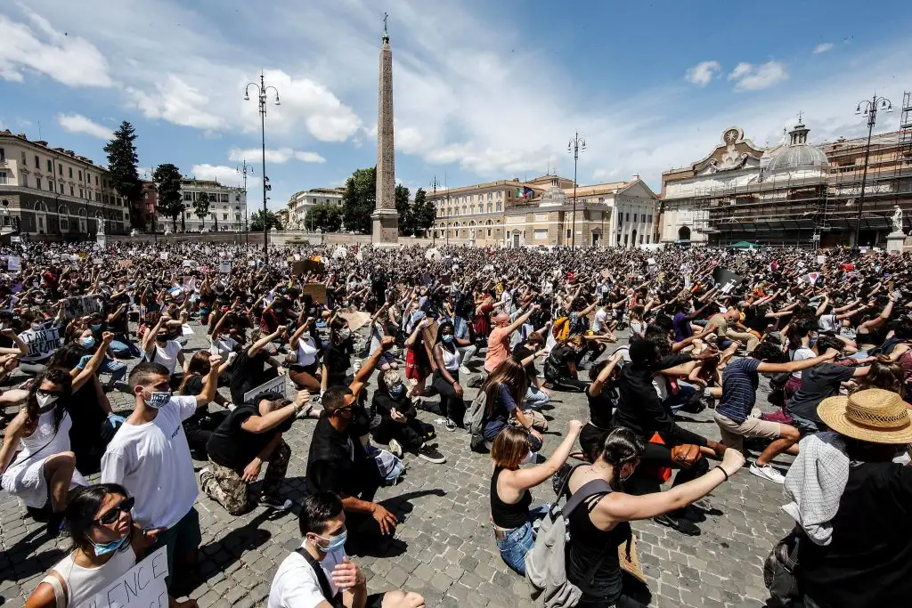 Protestaron en Europa en solidaridad con las manifestaciones antirracistas de EEUU