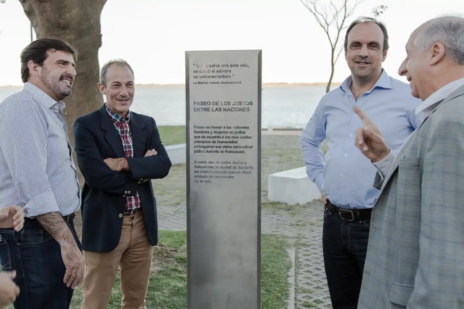 Proyectan sumar un nuevo “Justo” al Paseo que les rinde homenaje 