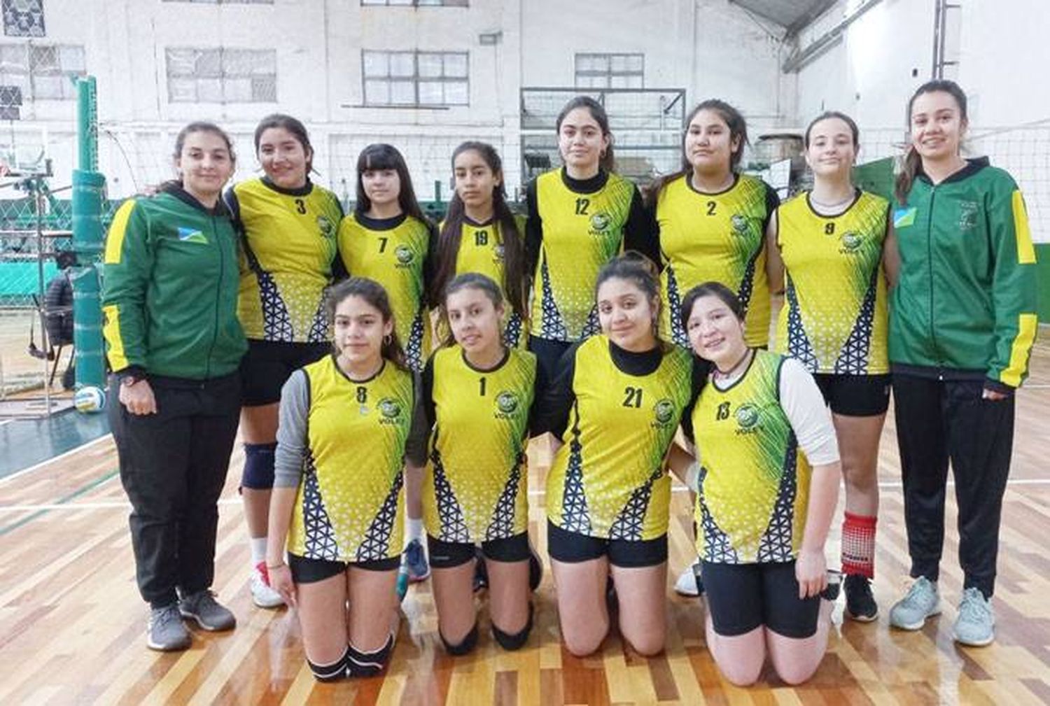 En Colón se juegan los  finales Evita en voley