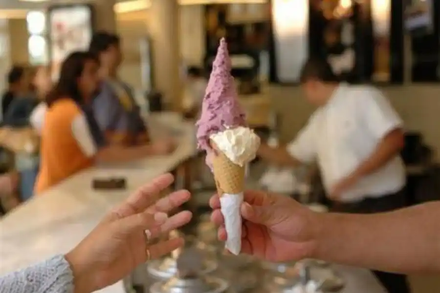 Llega la Noche de las Heladerías