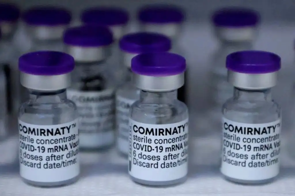 Pfizer apoya el uso de una tercera dosis de su vacuna contra el coronavirus