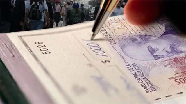 Creció un 75 por ciento la cantidad de cheques rechazados
