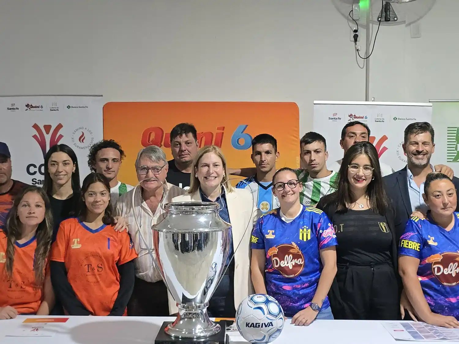 La vicegobernadora en la presentación de la Copa Santa Fe.