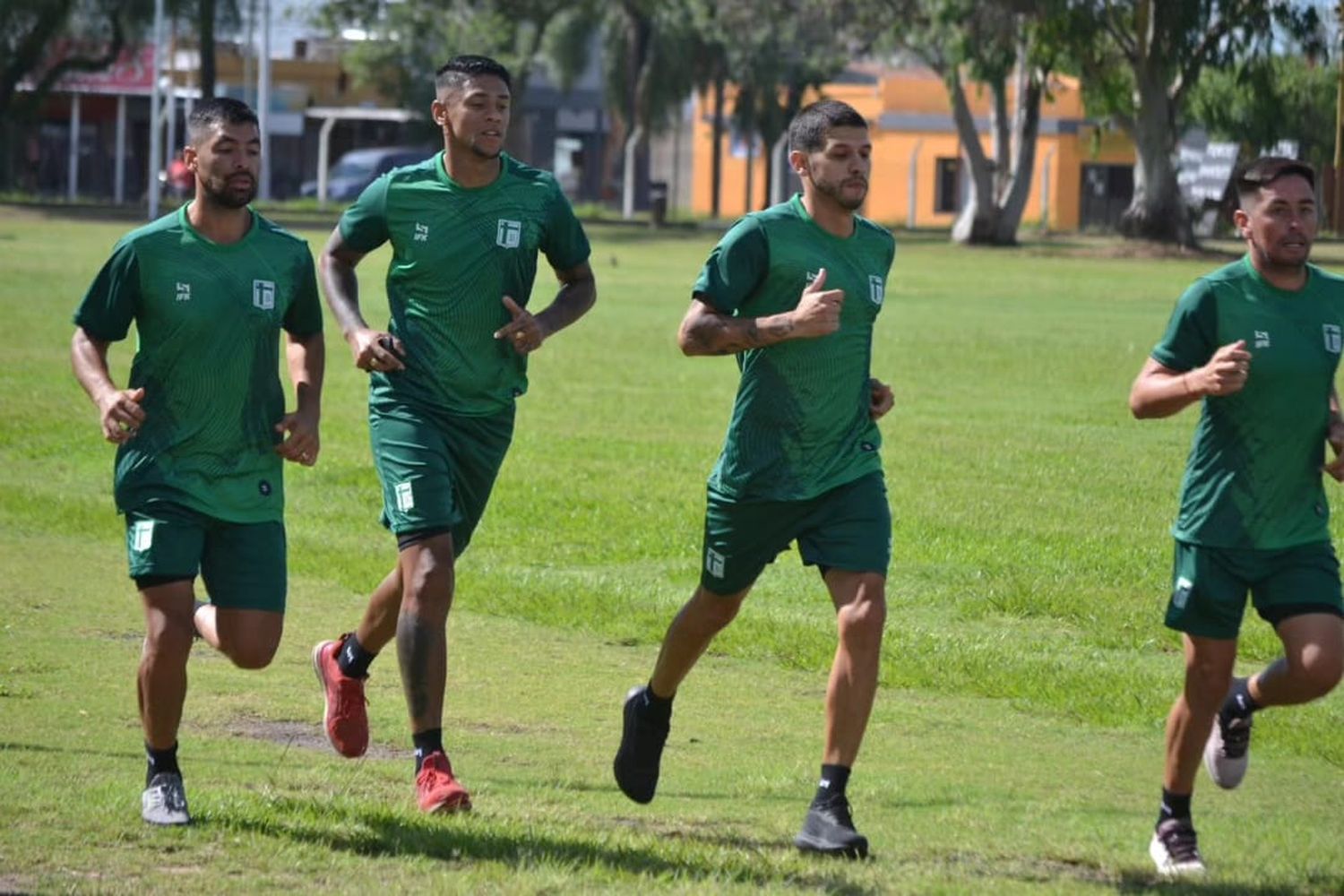 El plantel "verde" sigue con la pretemporada