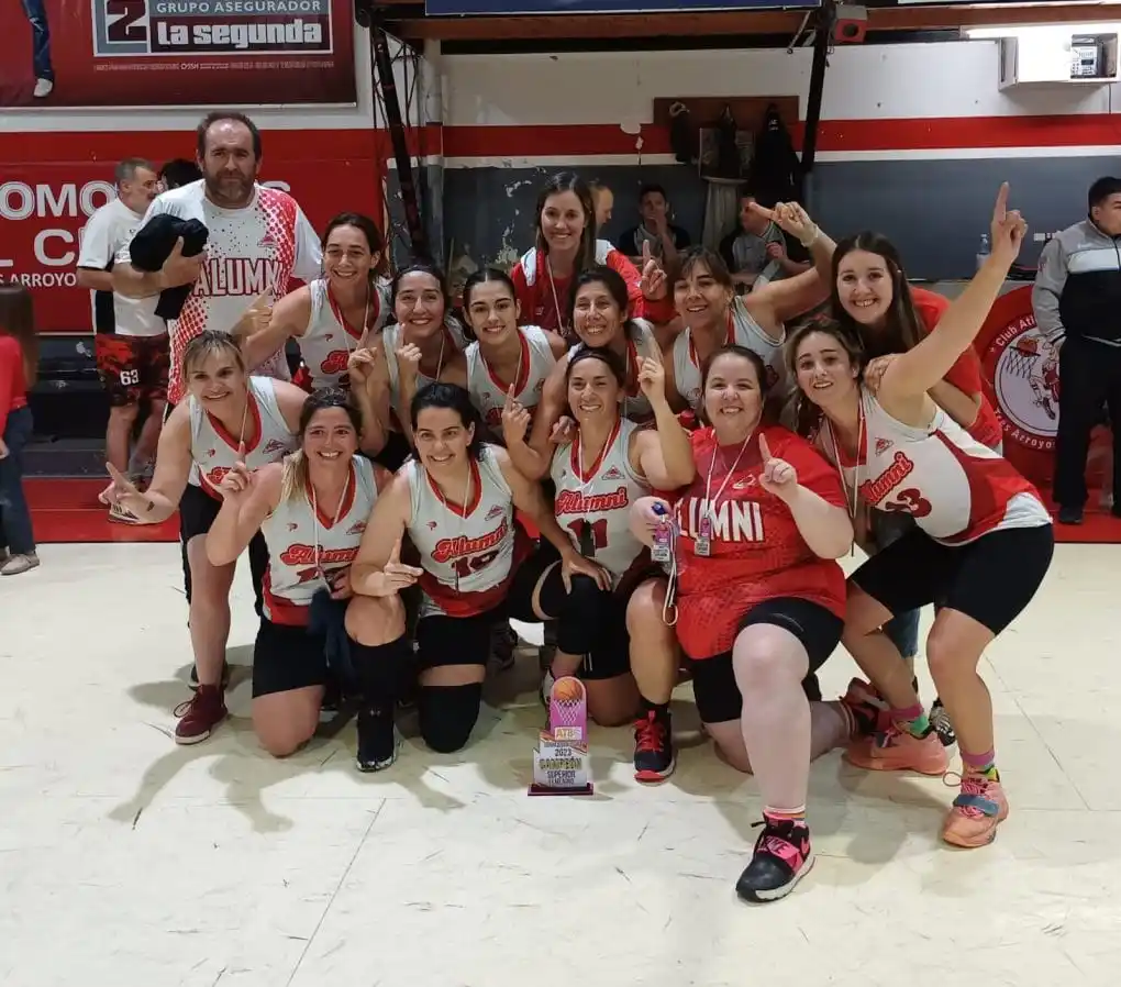 Alumni fue campeón del Clausura de básquet Superior femenino