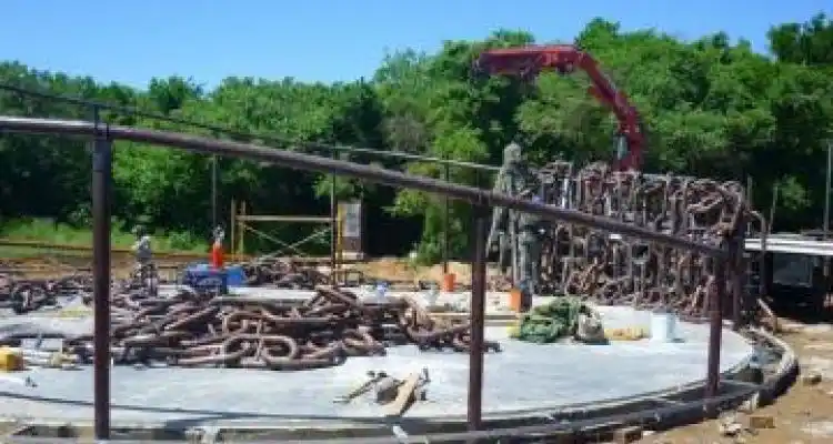 Avanza el monumento en Vuelta de Obligado