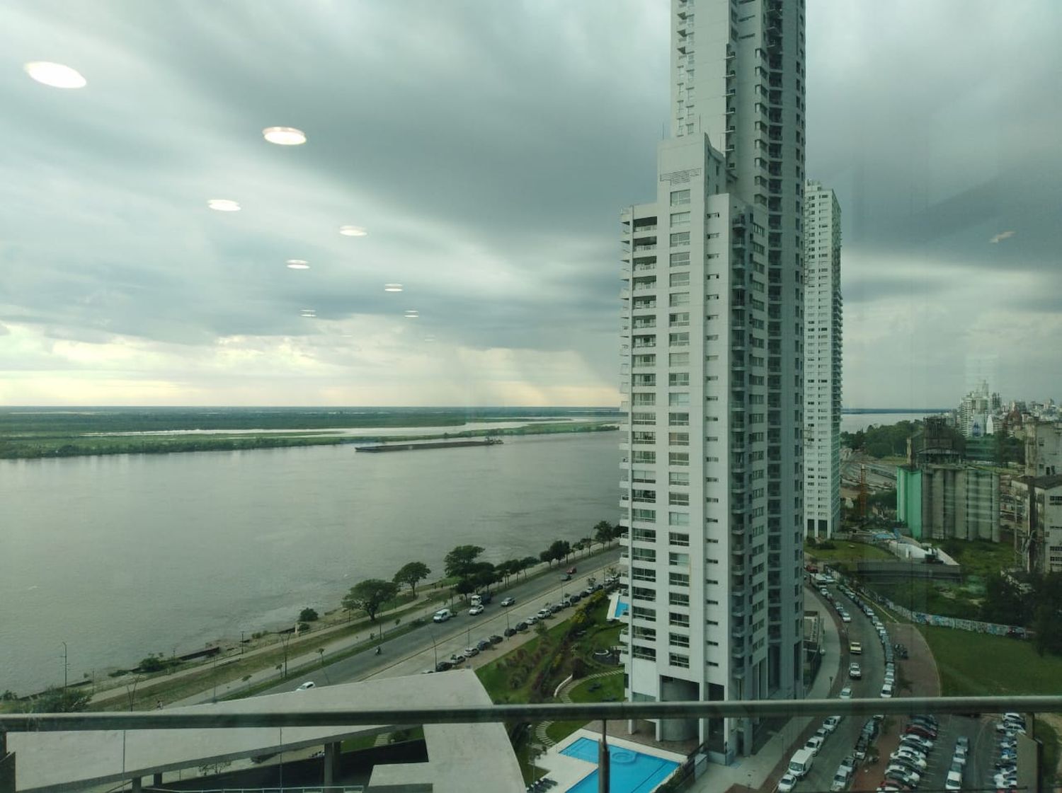 Clima en Rosario: mañana nublada, lluvia para la tarde y empezará a bajar la temperatura