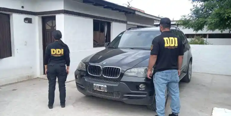 Por estafa. El automóvil registraba pedido de secuestro activo