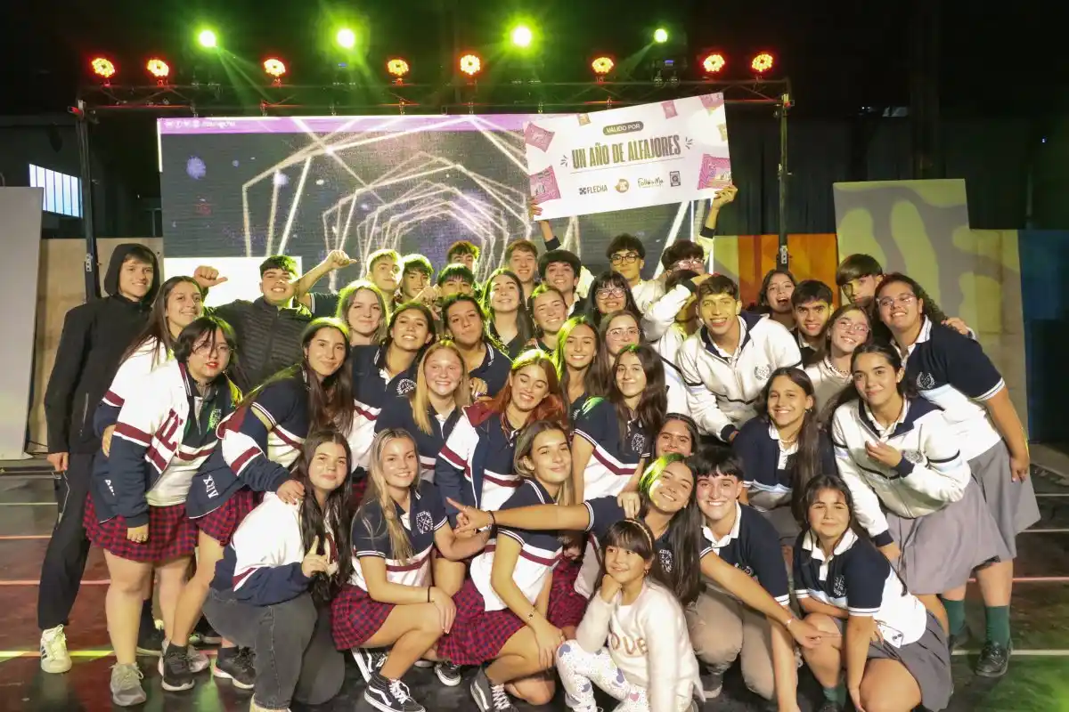 Los alumnos del colegio Luis M. Bettendorff obtuvieron el primer premio de la competencia GualEgresa