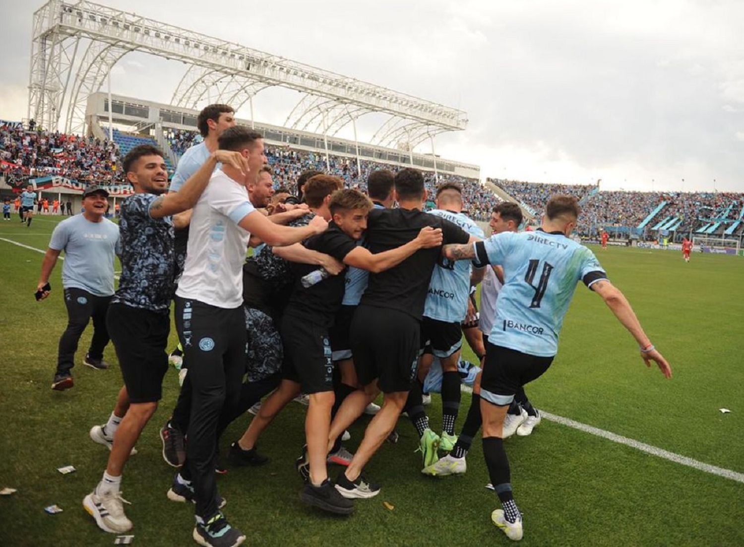 Belgrano de Córdoba venció a Brown de Adrogué y aseguró el regreso a la Primera División