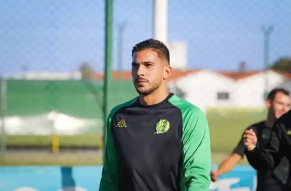 López Quintana estampó la firma con Aldosivi