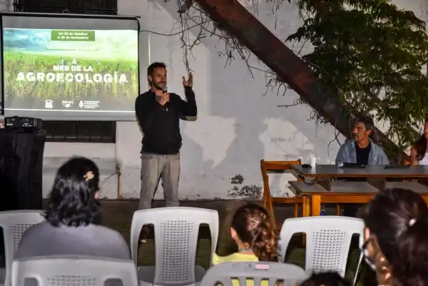 Chascomús adhirió a la red nacional de municipios y comunidades que fomentan la agroecología