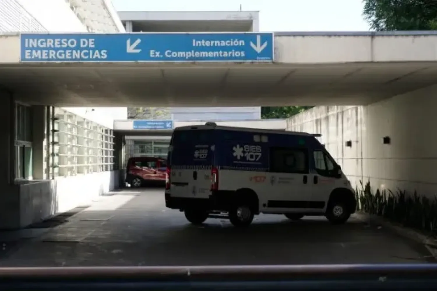 Un nene de dos años y dos adultos fueron heridos de bala en medio de una balacera en Villa Gobernador Gálvez