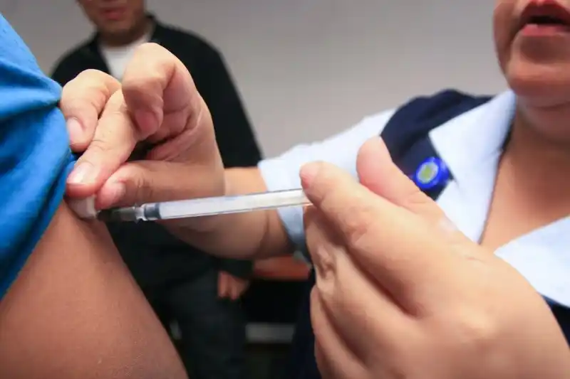 Gripe A: Campaña de vacunación contra el virus tras la muerte de una enfermera 