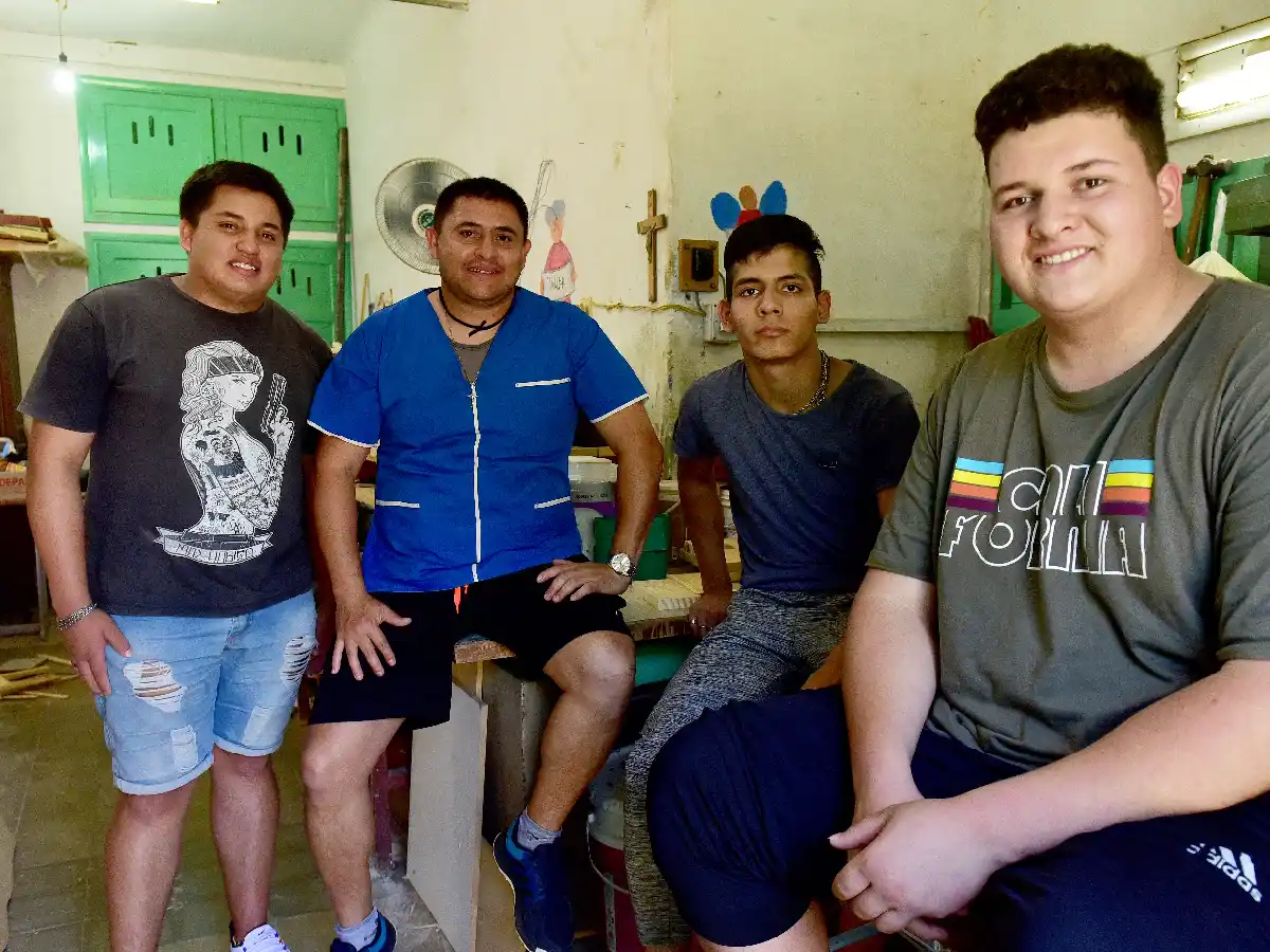 Con “Corazón de Carpintero” construyen su proyecto de vida 