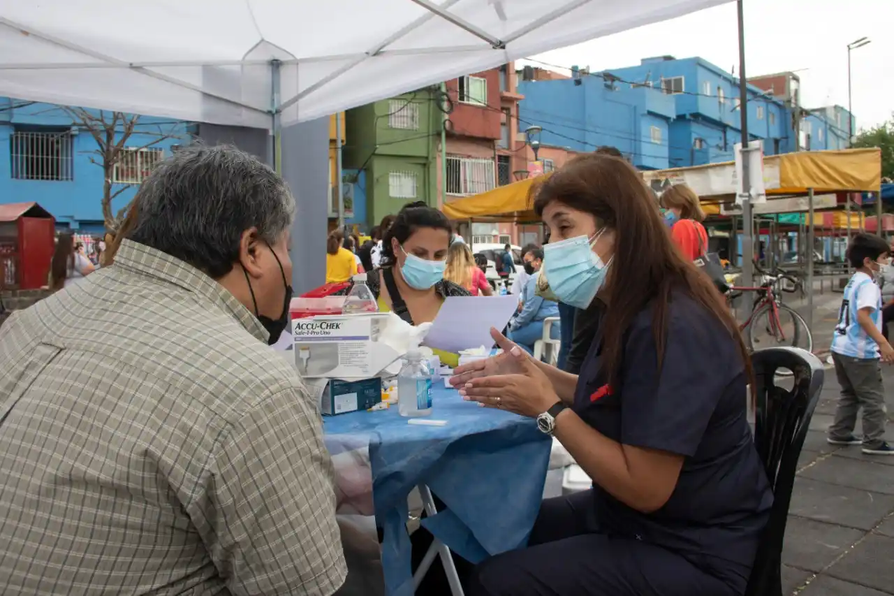 Cuándo pueden volver al trabajo los contagiados de Covid y los contactos estrechos