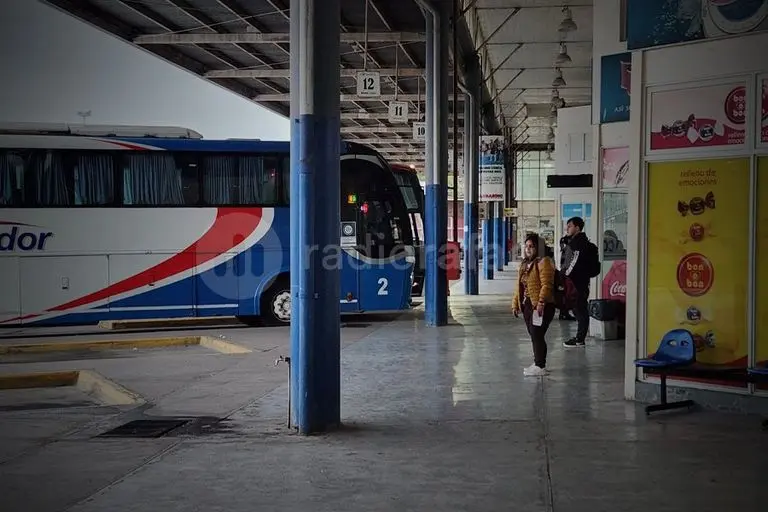 Proyectan mejoras en la Terminal de Ómnibus
