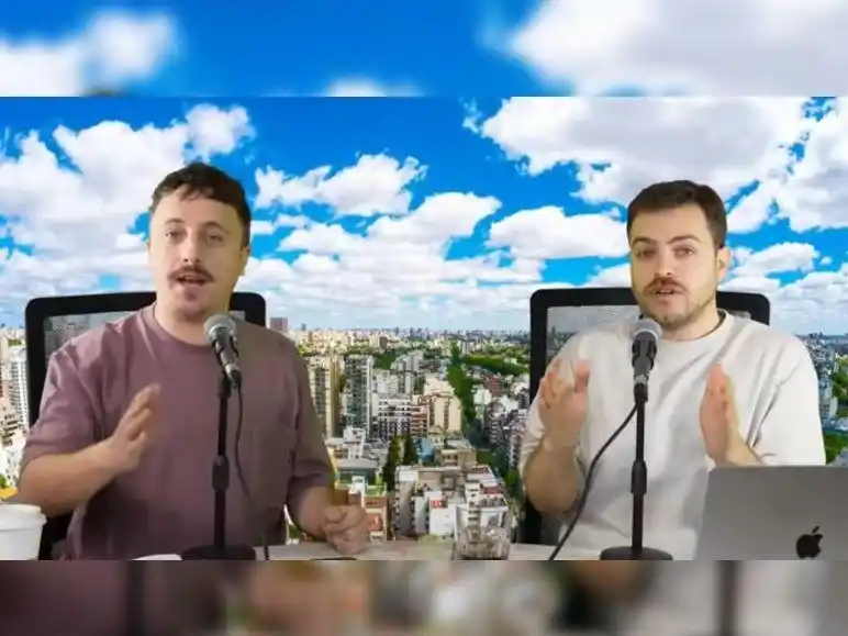 220 Podcast lleva más de cuatro años al aire y se consolidó como una comunidad sostenida por su audiencia.