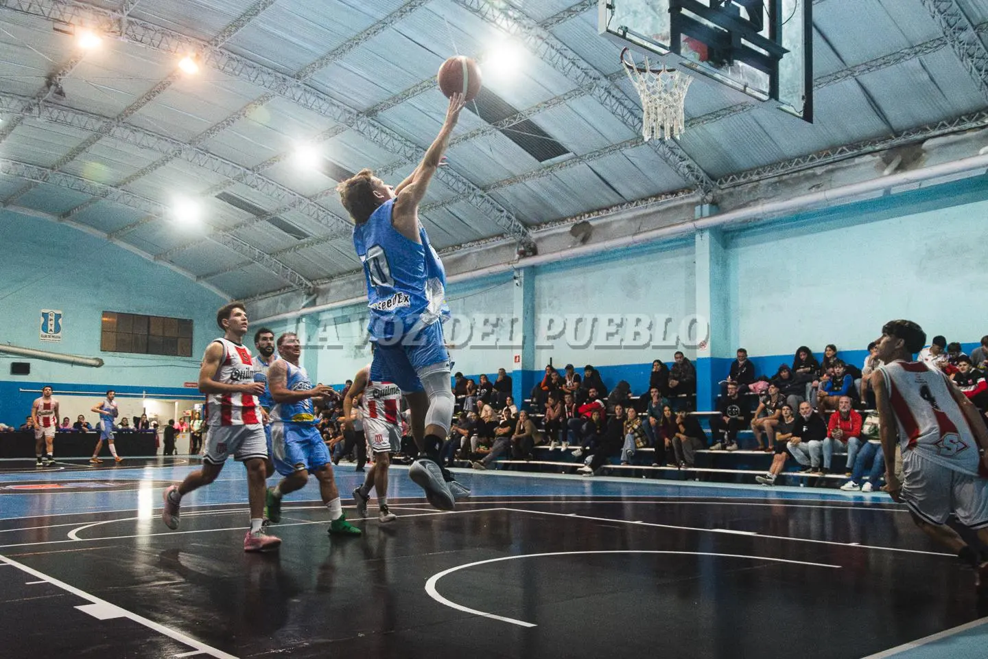Perrone de Club de Pelota busca un nuevo doble solo ante el aro