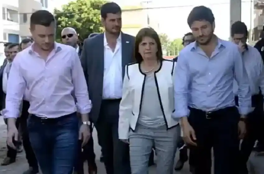 Bullrich: “Queremos desarmar la figura de los sicariatos”