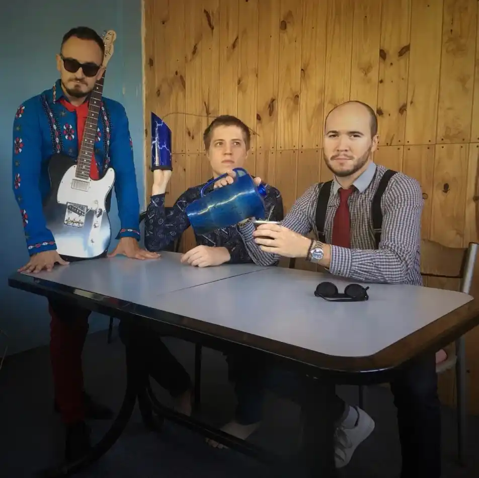 Frodo Trío Ecléctico se presenta en El Taller