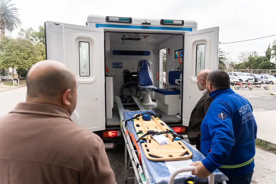 La nueva ambulancia entregada al Hospital Iturraspe