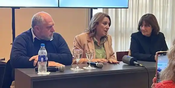 Mónica Fein: “Pullaro habla mucho de coraje en sus spots, pero no se anima a debatir públicamente conmigo”