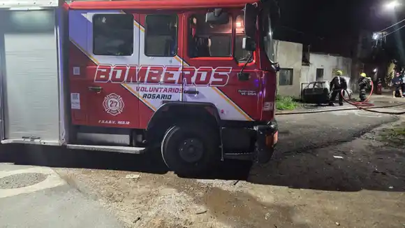 El Concejo firmó un convenio de cooperación con Bomberos Voluntarios de Rosario