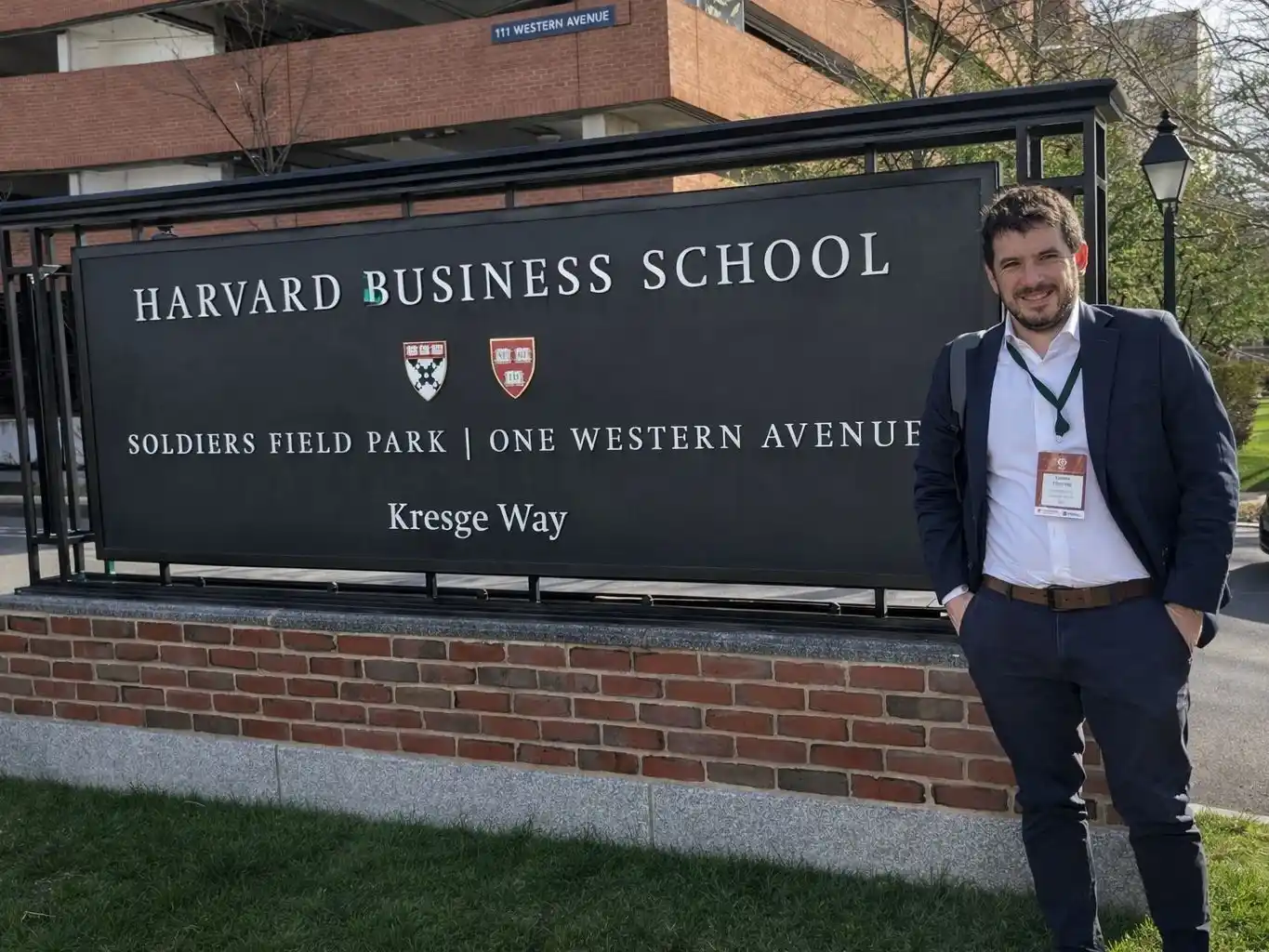 El intendente en Estados Unidos.