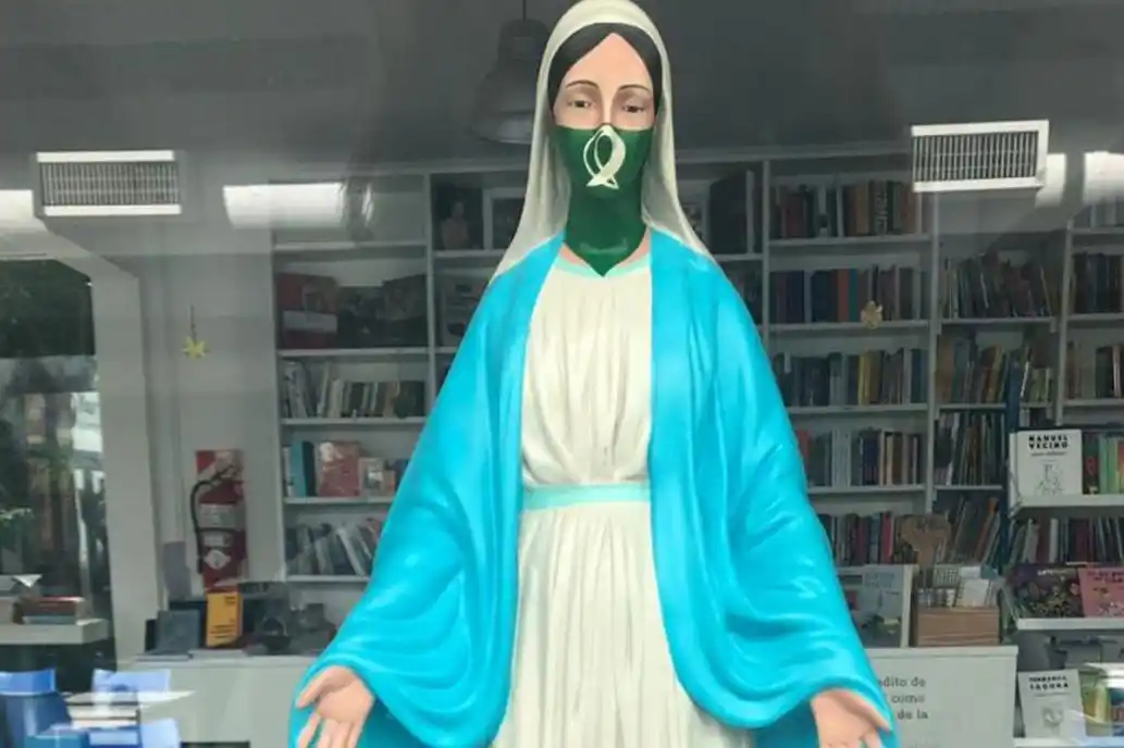 Los obispos objetan «una pretendida justificación artística» para agredir la imagen de la Virgen María