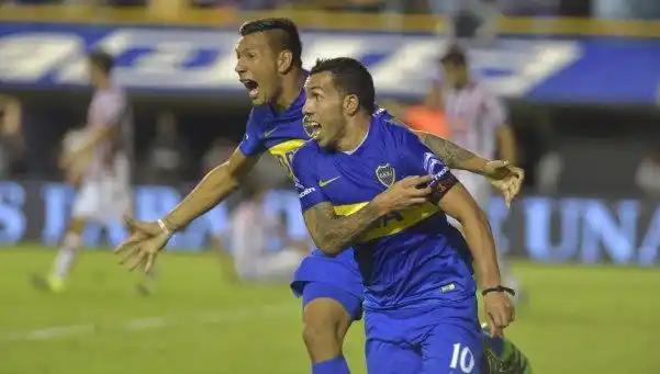 Tevez: "No me siento en deuda con el hincha de Boca"
