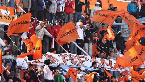 Comenzó el juicio contra seis barras del club Berazategui acusados de homicidio