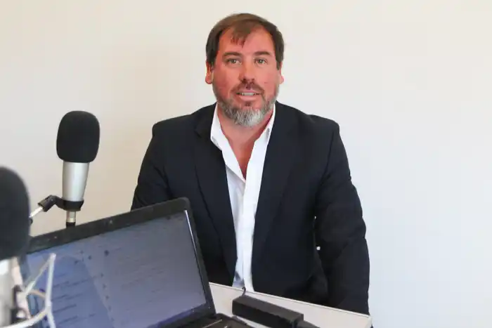 Dr. Marcelo Sánchez: 
Centro de Economía Política Argentina, en Gualeguay