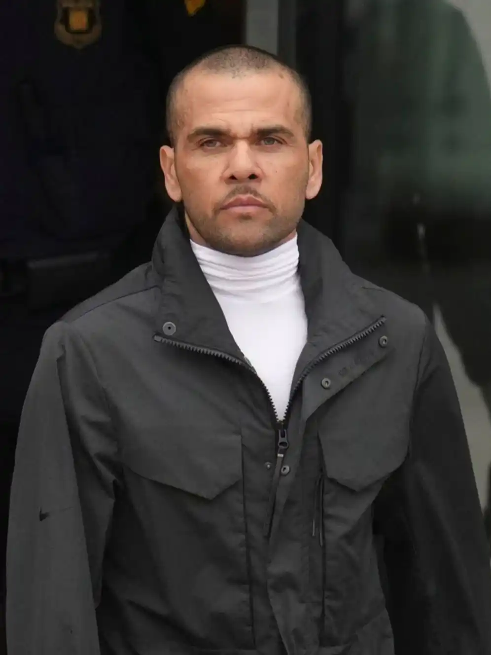 Así fue el momento en el que Dani Alves sale de prisión tras más de un año