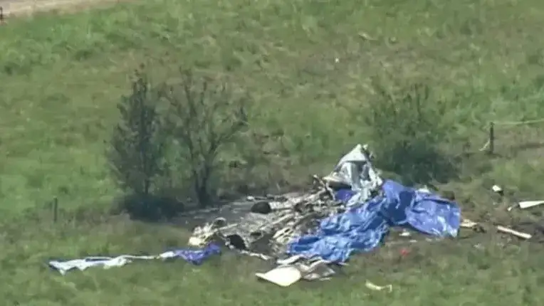 Doce personas murieron tras la caída de una aeronave.