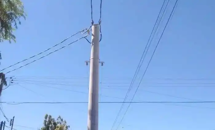 Un joven falleció luego de recibir  una descarga eléctrica