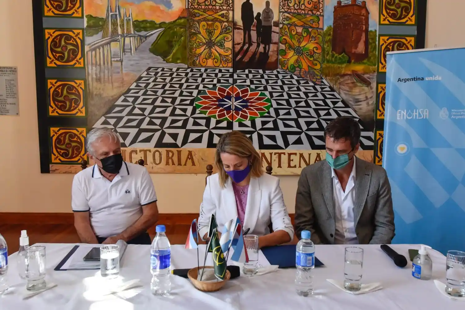 Stratta, Cresto y Maiocco acuerdan obras hídricas en Victoria