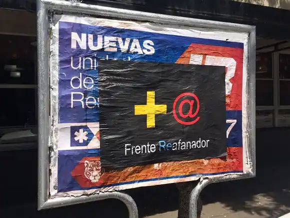 Elecciones 2015: Acusan a Scioli por polémicos afiches contra Massa en Tigre