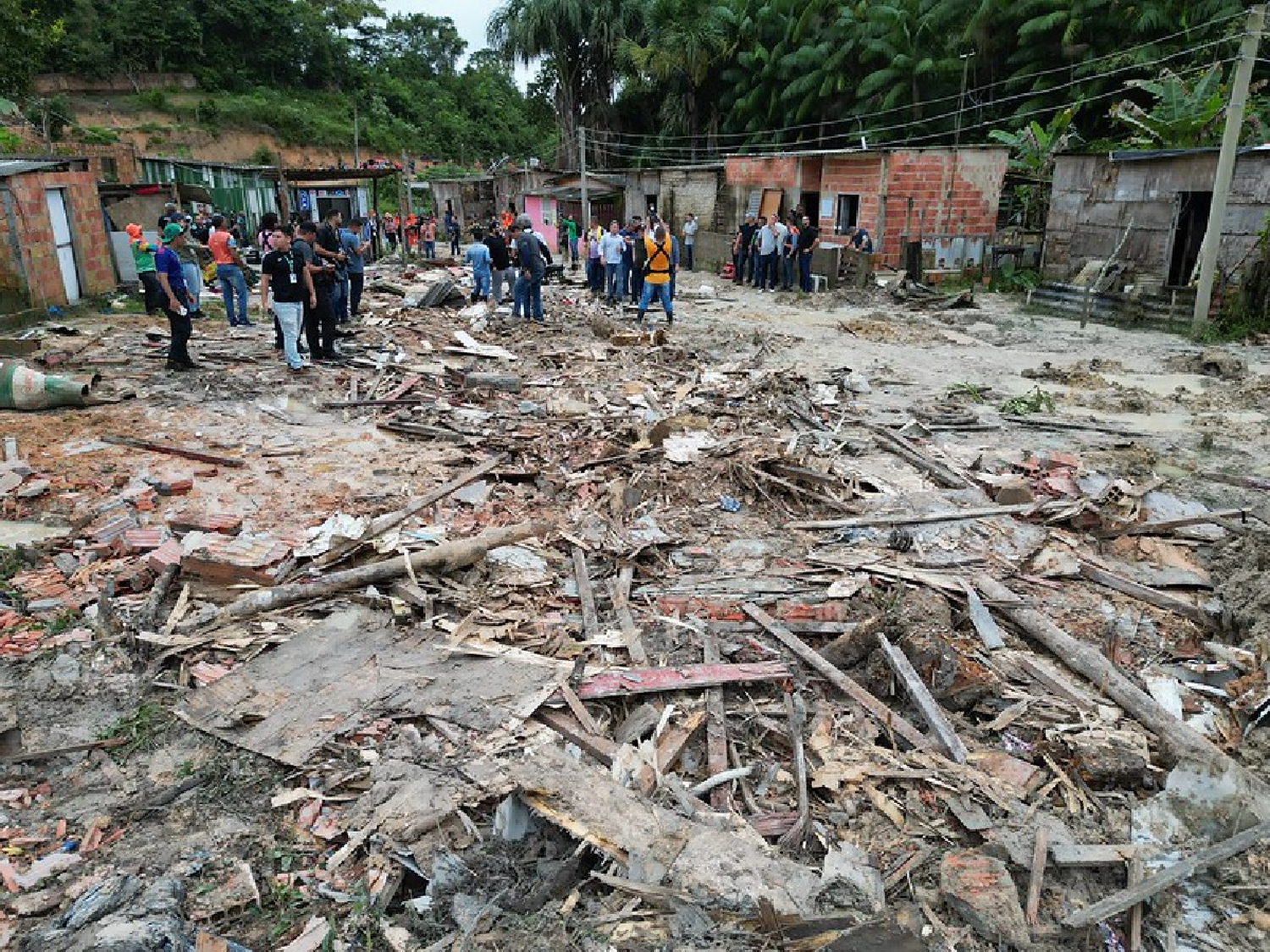 Brasil: deslizamiento de tierra provoca 8 muertes