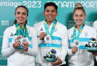 Plata para el equipo femenino de racquetball